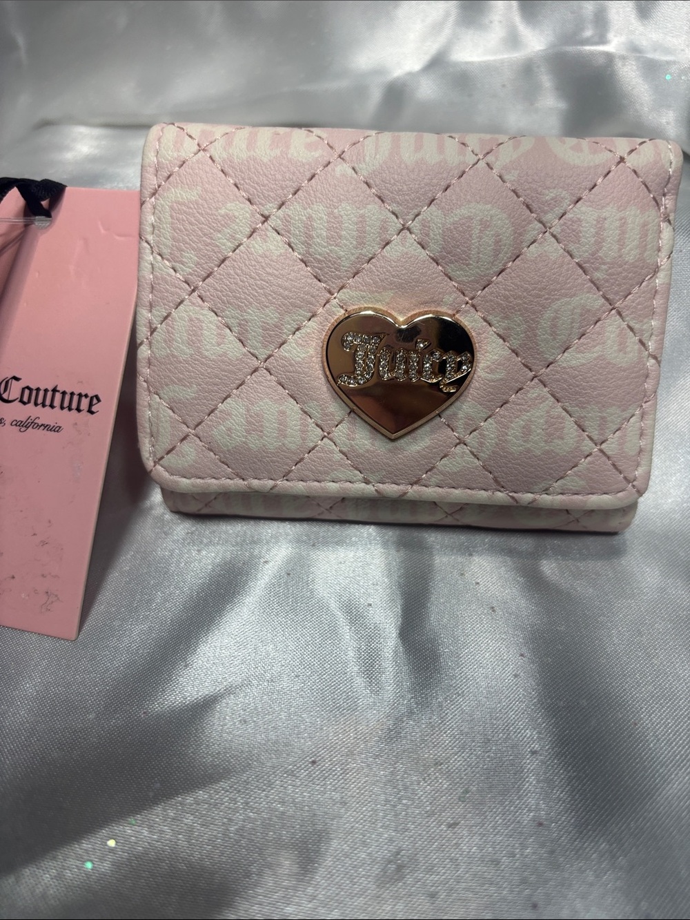 NWT Juicy Couture Light Pink Quilted Heart Logo Mini Wallet